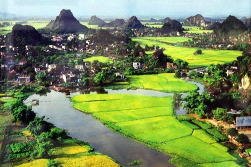 HOA LU - TAM COC - BAI DINH - TRANG AN