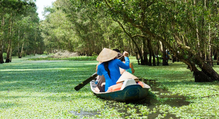 CU CHI TUNNELS & MEKONG DELTA FULL DAY – PREMIER GROUP TOUR