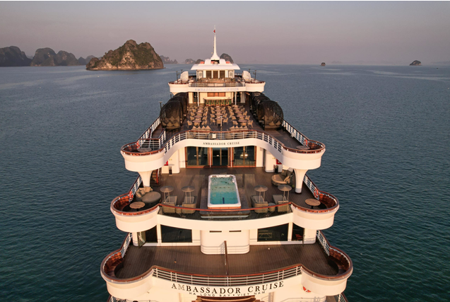 Ambassador Dinner Cruise on Ha Long Bay